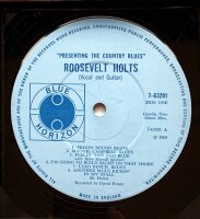 Roosevelt Holts - presenting the country blues [Vinyl LP]