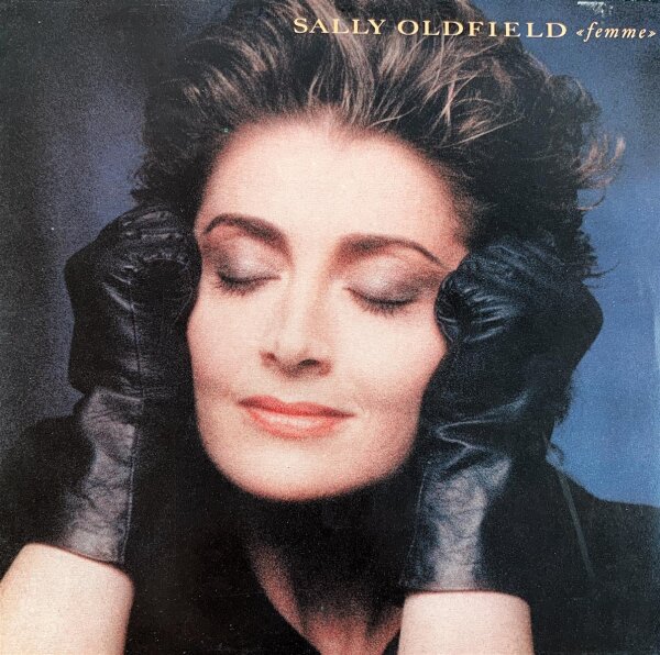 Sally Oldfield - Femme [LP] | CBS - CBS 451034 1 | Europe, 1987 | NM/EX