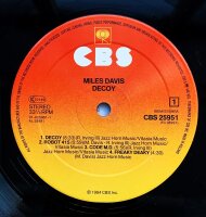 Miles Davis - Decoy [LP] | CBS - CBS 25951 | Europe, 1984...