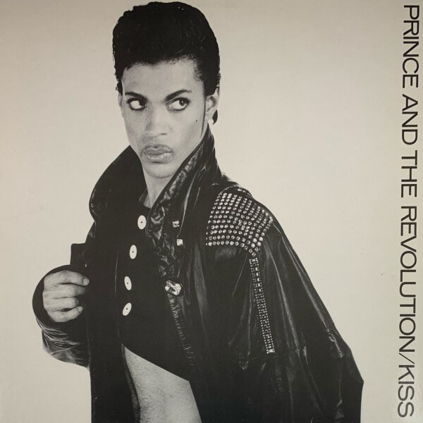 Prince And The Revolution - Kiss / Love Or Money [12 Maxi] | Warner Music Group - 920 442-0 | Europe, 1980s | NM/EX