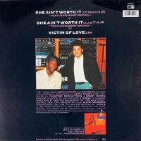 Glenn Medeiros Featuring Bobby Brown - She Aint Worth It...